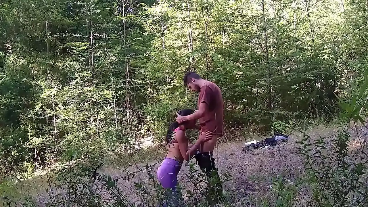 ARGENTINOS OUTDOOR SEX - BLOWJOB NA FLORESTA CHILENA (VÍDEO INCOMPLETO)