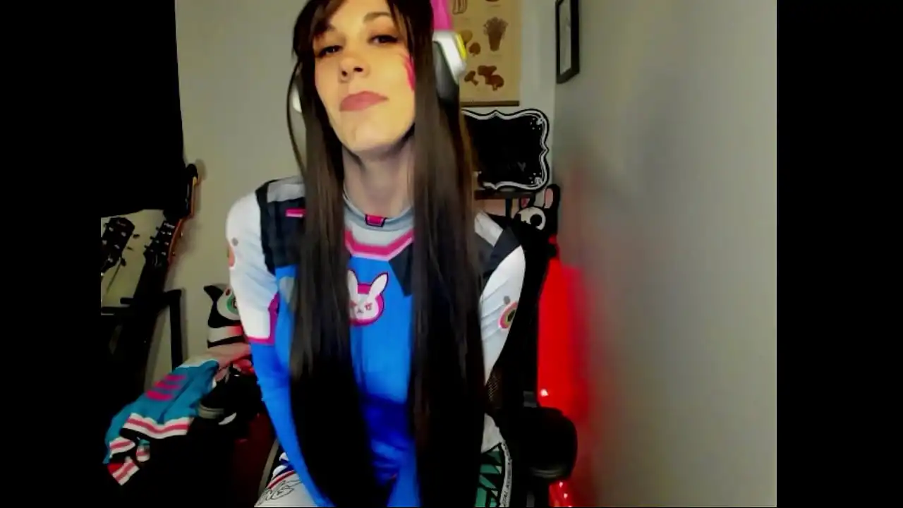 D.Va Cosplay Goddess recompensa seu bom comportamento