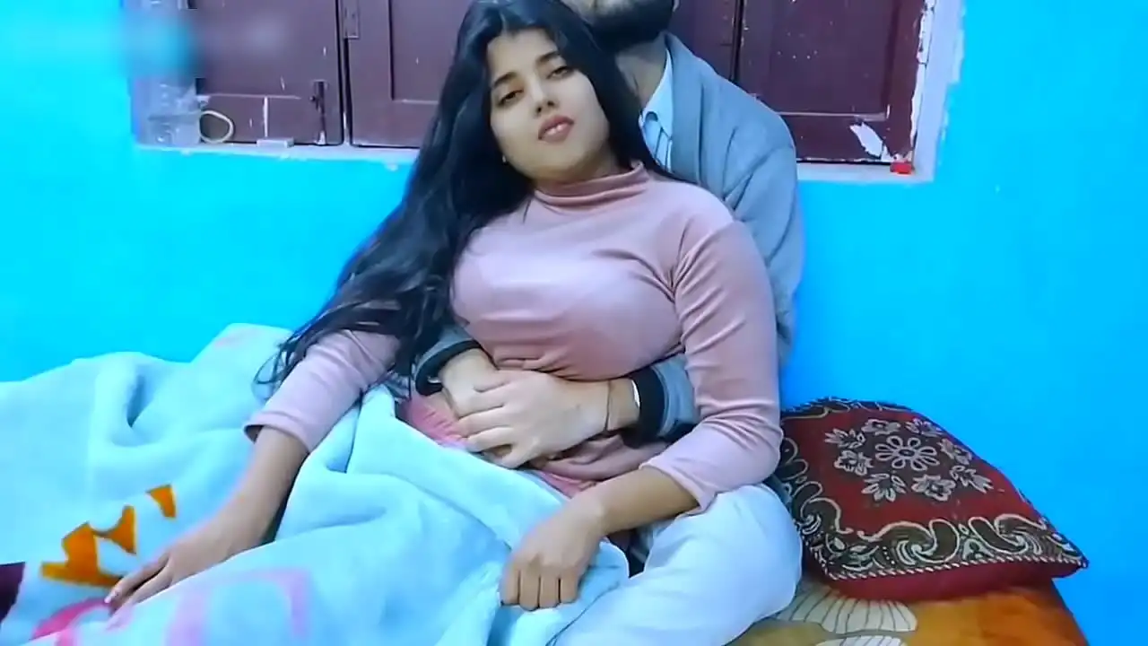 Peitos grandes gostosos. Meri Bhabhi gostosa indiana sexy bhabhi