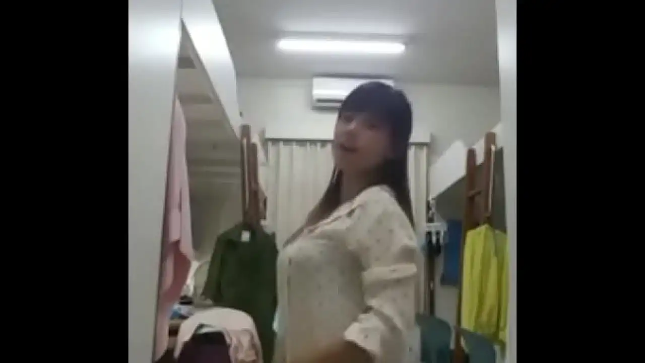 WChinese Indonesian Ex Girlfriend GF Stripping Dances